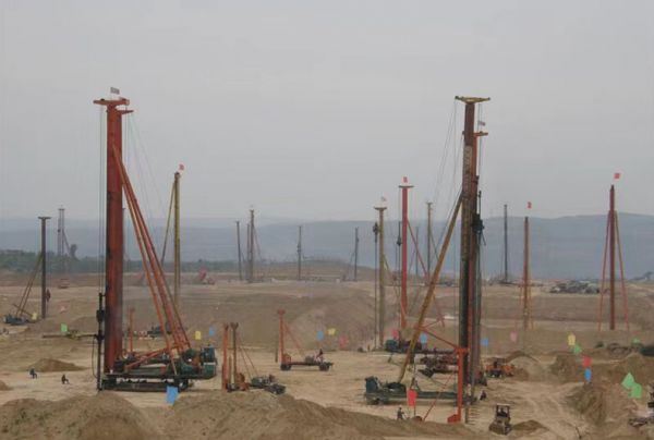 水上光伏打樁機